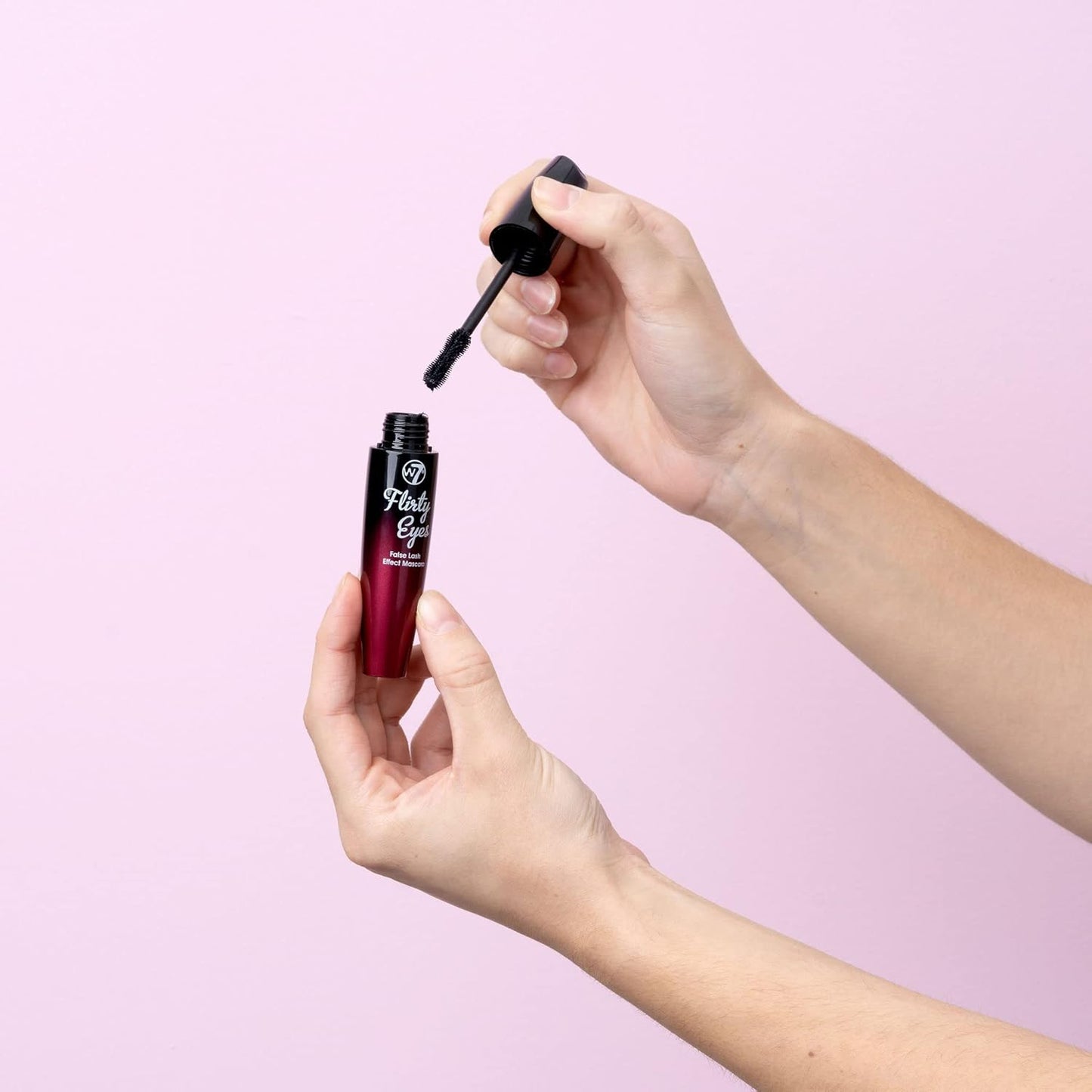 Flirty Eyes Mascara - Long-Lasting, Hourglass Black Mascara for Volume and Length